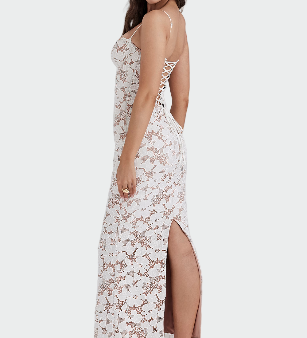 Karoliina – Elegantní šaty