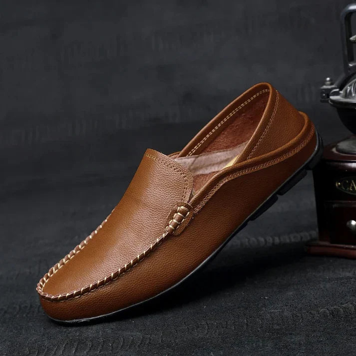 Kožené řízení loafers Monza